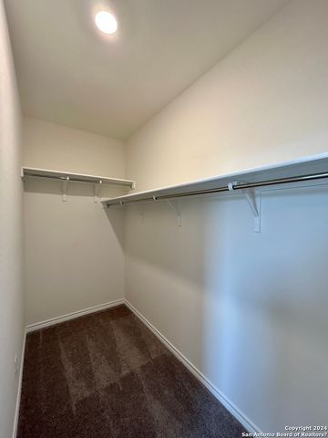 428 Blacktail Dr, New Braunfels, TX 78130