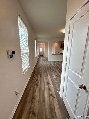 428 Blacktail Dr, New Braunfels, TX 78130