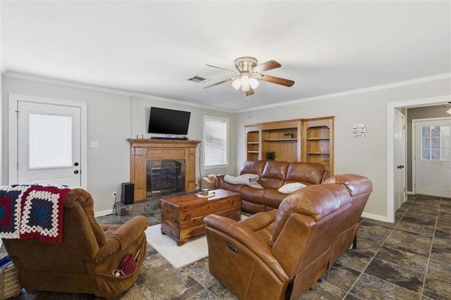 607 Lockwood Court, Lake Charles, LA 70605