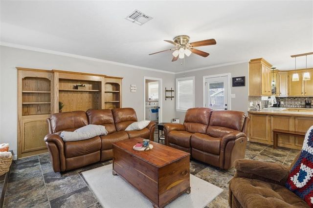 607 Lockwood Court, Lake Charles, LA 70605