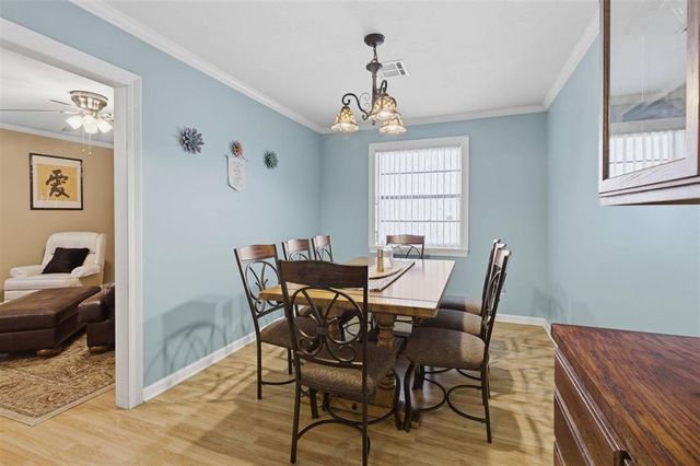 607 Lockwood Court, Lake Charles, LA 70605