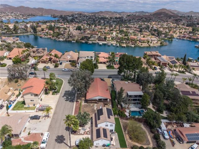 22587 Canyon Lake South, Canyon Lake, CA 92587