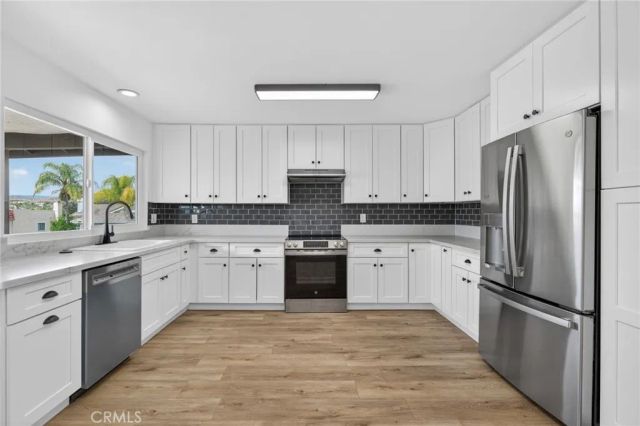 22587 Canyon Lake South, Canyon Lake, CA 92587