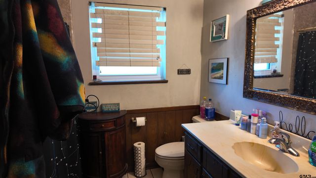 205 W Parkdale, Whitehouse, TX 75791