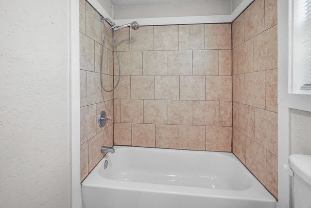 208 3rd Street, Whitesboro, TX 76273