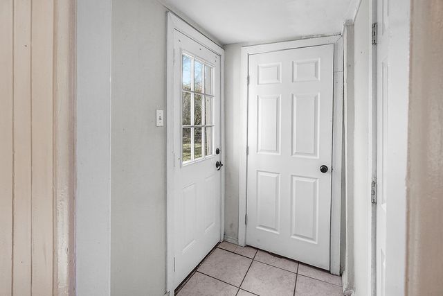 208 3rd Street, Whitesboro, TX 76273