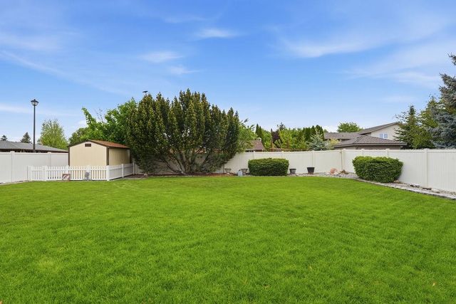 3505 S Fox Rd, Spokane Valley, WA 99206