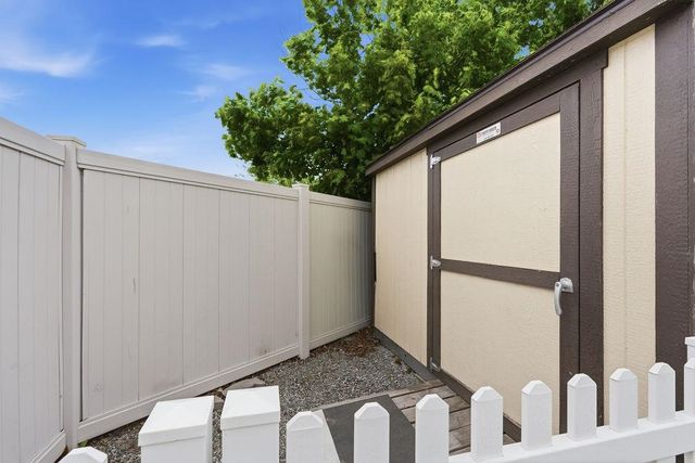 3505 S Fox Rd, Spokane Valley, WA 99206