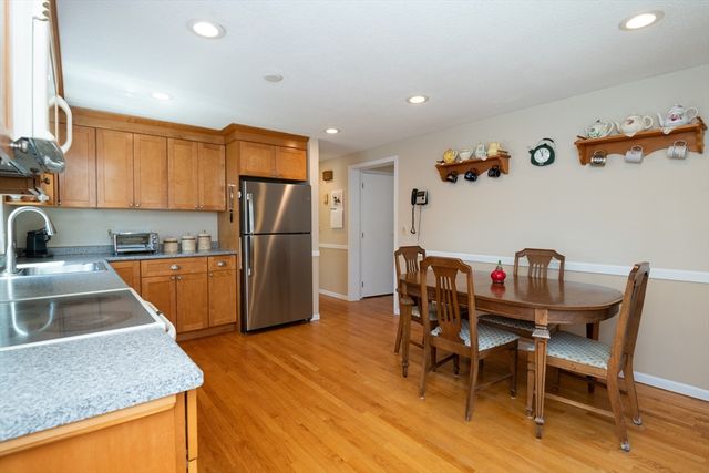 3 Christina Dr. A, Peabody, MA 01960