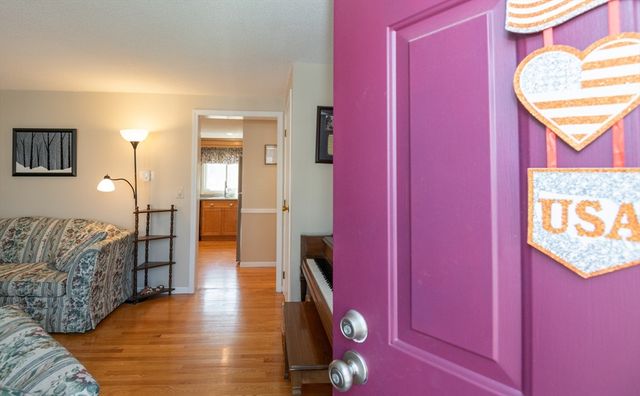 3 Christina Dr. A, Peabody, MA 01960
