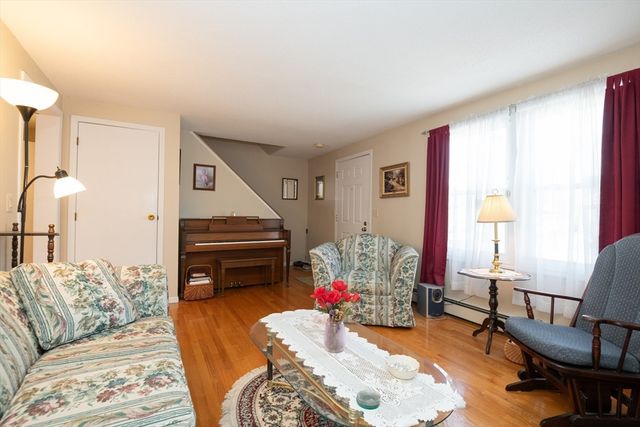 3 Christina Dr. A, Peabody, MA 01960
