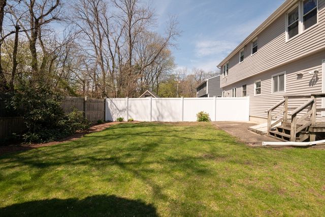 3 Christina Dr. A, Peabody, MA 01960