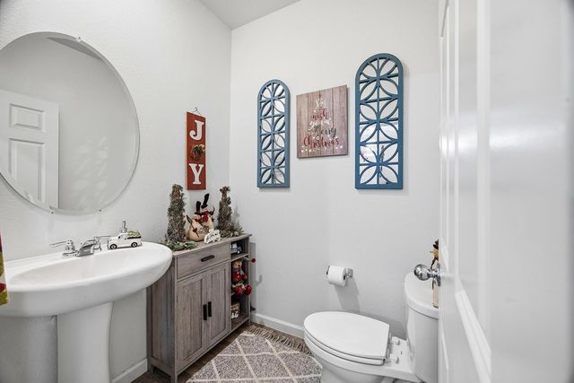 3623 E Seeger Avenue, Visalia, CA 93292