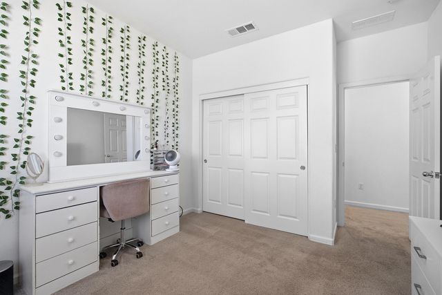 3623 E Seeger Avenue, Visalia, CA 93292