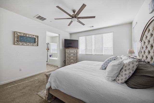 3623 E Seeger Avenue, Visalia, CA 93292