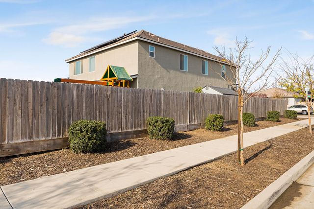 3623 E Seeger Avenue, Visalia, CA 93292