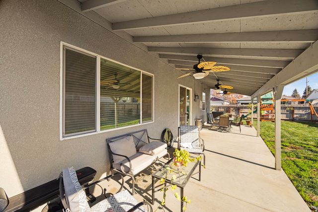 3623 E Seeger Avenue, Visalia, CA 93292