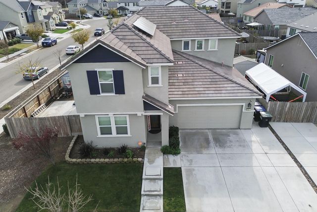 3623 E Seeger Avenue, Visalia, CA 93292