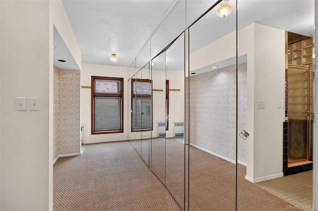 297 E Devonia Avenue, Mount Vernon, NY 10552