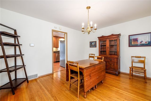 18 Bent Oak Road, Chili, NY 14624