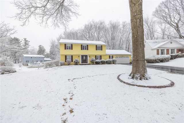 18 Bent Oak Road, Chili, NY 14624