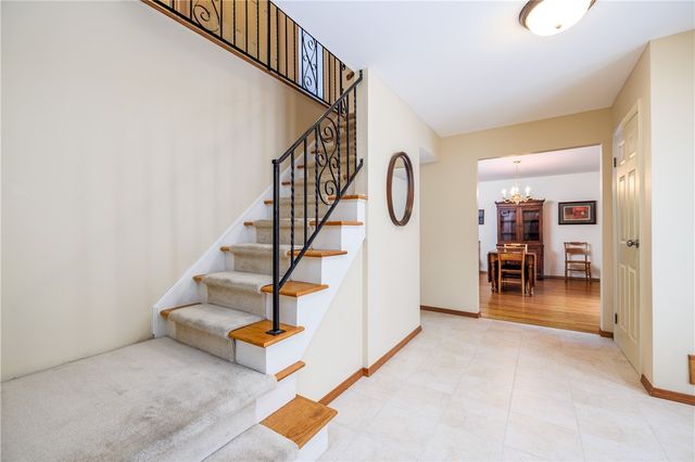 18 Bent Oak Road, Chili, NY 14624