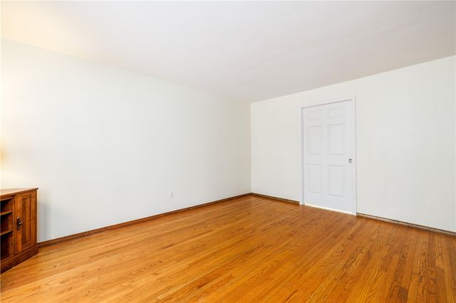 18 Bent Oak Road, Chili, NY 14624