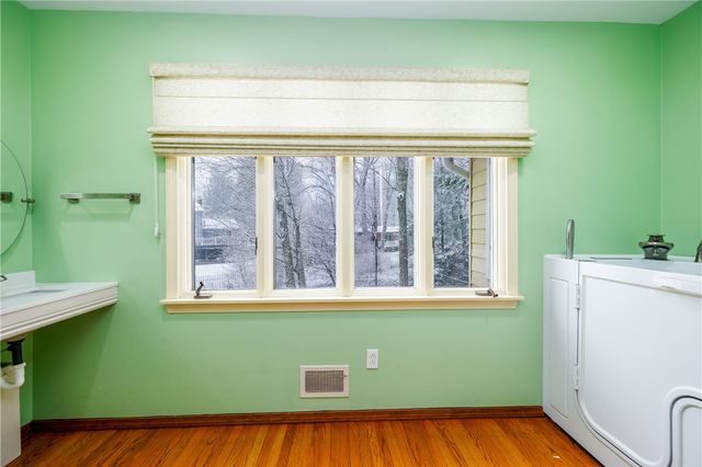 18 Bent Oak Road, Chili, NY 14624