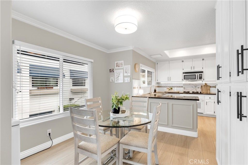 Image 11 of property listing at 7442 Coho 106, Huntington Beach, CA 92648