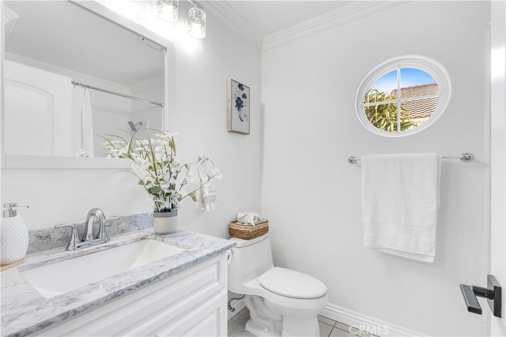 Image 21 of property listing at 7442 Coho 106, Huntington Beach, CA 92648