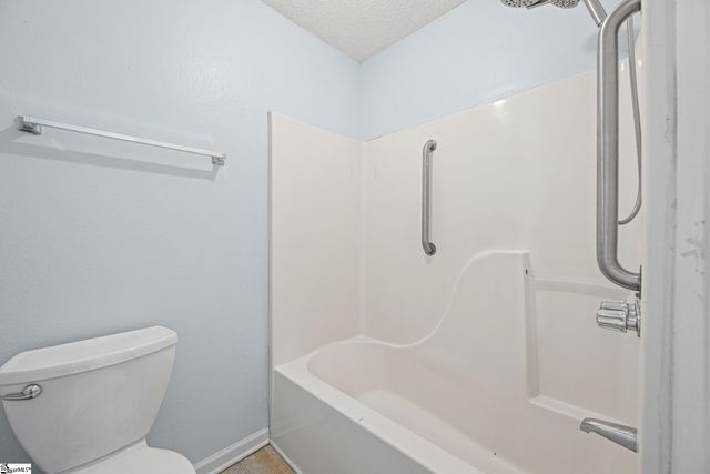 215 Bright Morning Lane, Fountain Inn, SC 29644