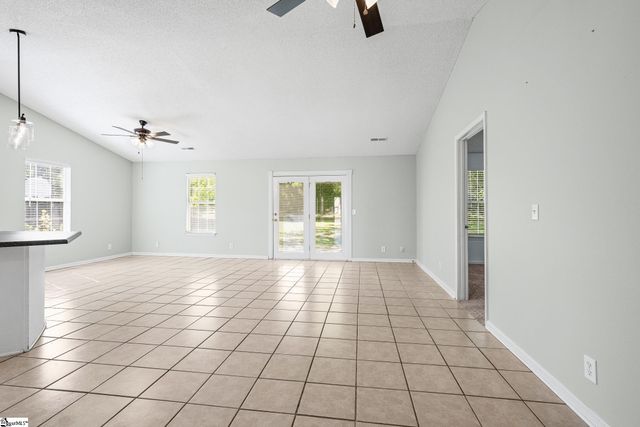 215 Bright Morning Lane, Fountain Inn, SC 29644