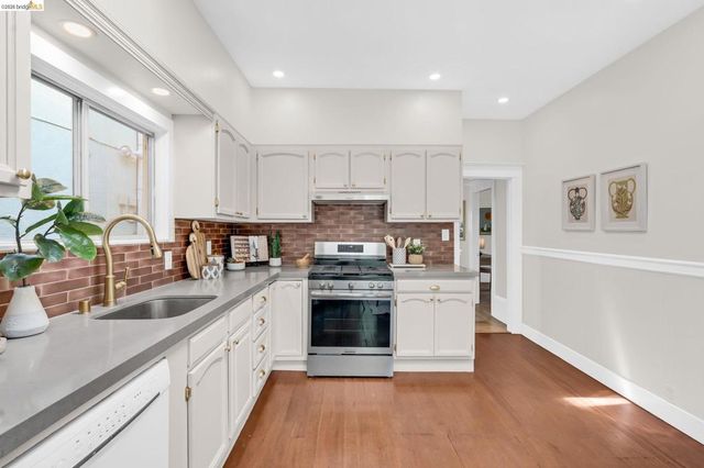 1710 Russell, Berkeley, CA 94703