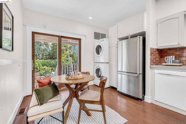 1710 Russell, Berkeley, CA 94703
