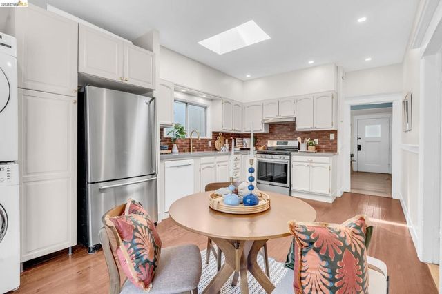 1710 Russell, Berkeley, CA 94703
