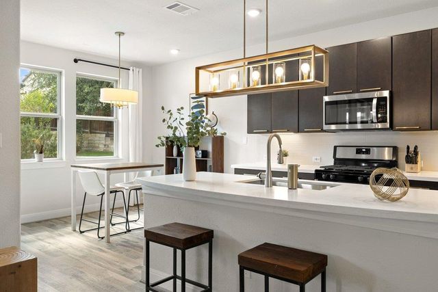 5500 La Canada WAY, Austin, TX 78738