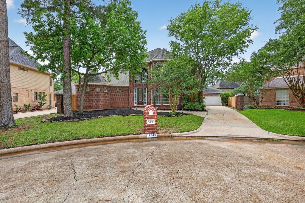 17519 Shelburne Lane, Spring, TX 77379