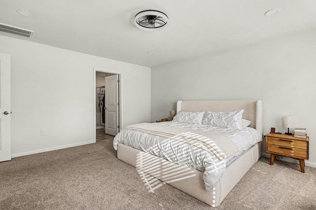 365 Valencia Circle, Wellford, SC 29385