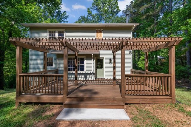 3718 Summit Drive NW, Acworth, GA 30101