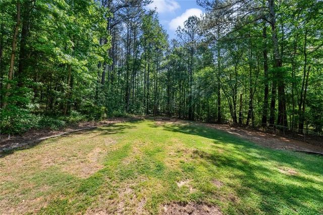 3718 Summit Drive NW, Acworth, GA 30101