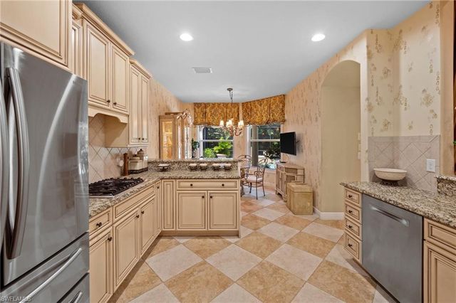 8725 Largo Mar DR, Estero, FL 33967