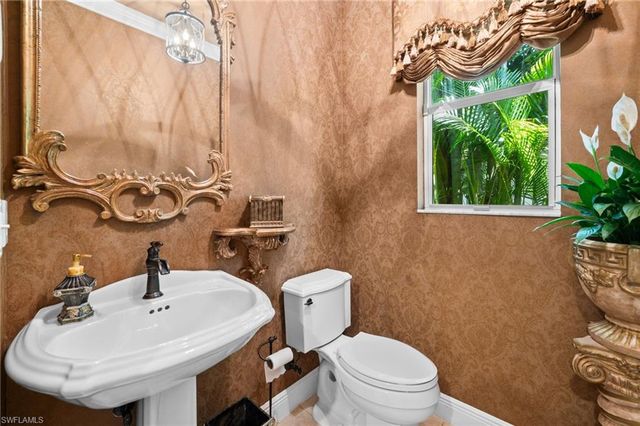 8725 Largo Mar DR, Estero, FL 33967