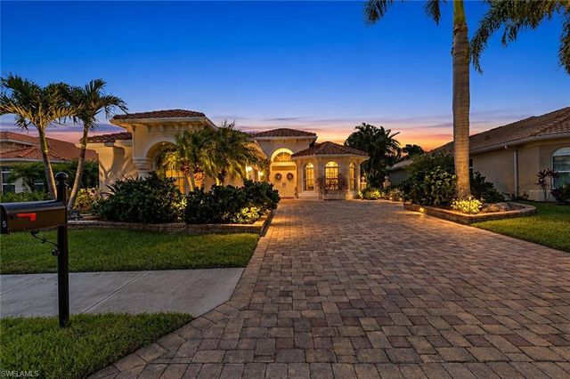 8725 Largo Mar DR, Estero, FL 33967