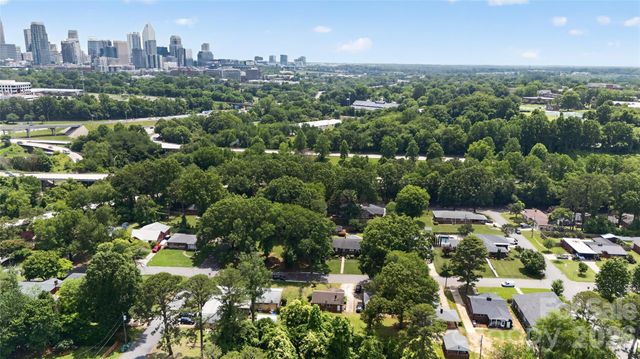 1632 Madison Avenue, Charlotte, NC 28216