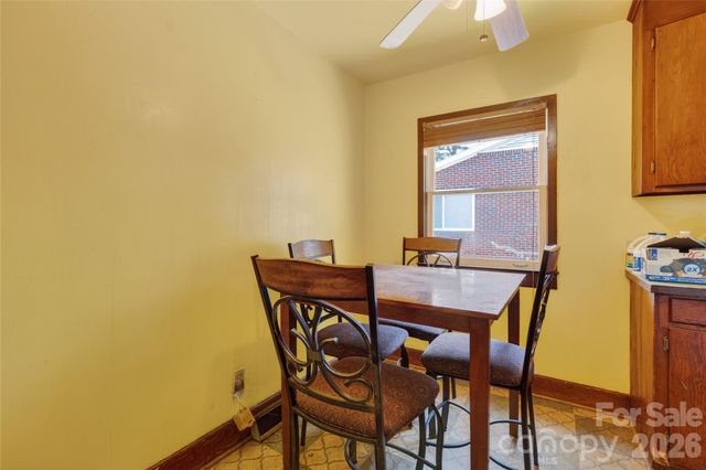 1632 Madison Avenue, Charlotte, NC 28216