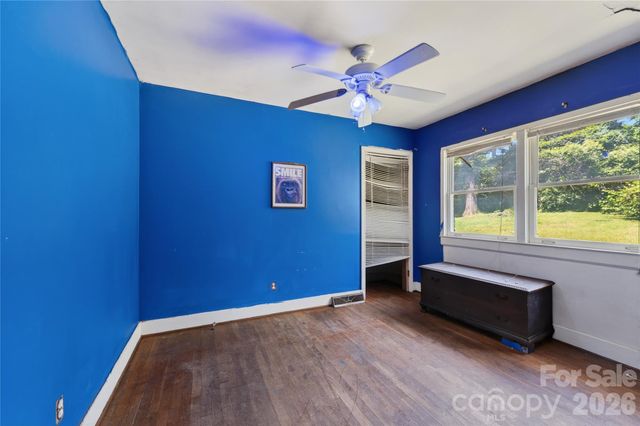1632 Madison Avenue, Charlotte, NC 28216