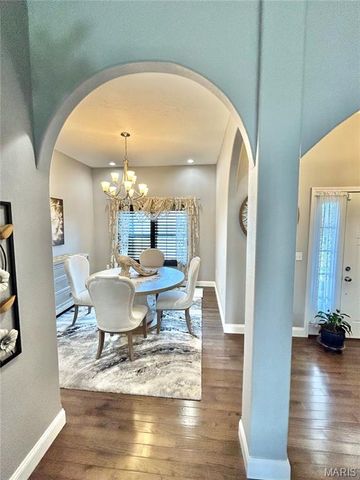 12200 Country Oaks Drive, Rolla, MO 65401