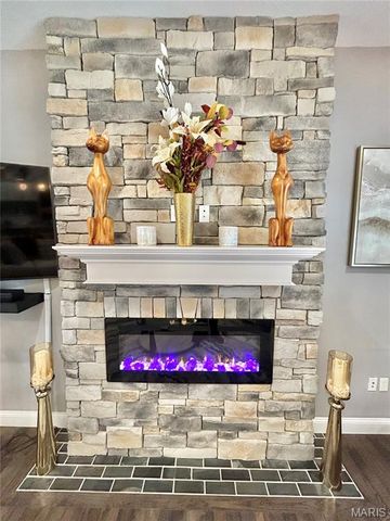 12200 Country Oaks Drive, Rolla, MO 65401