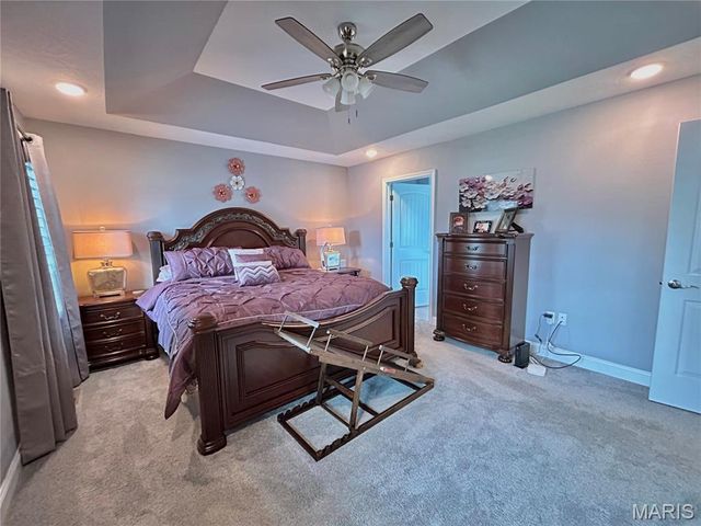 12200 Country Oaks Drive, Rolla, MO 65401