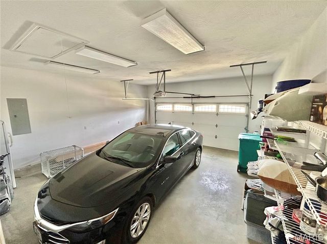 12200 Country Oaks Drive, Rolla, MO 65401